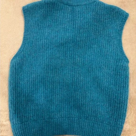American Vintage brand women’s Blue Sweater Vest
